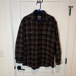 Vintage Woolrich Buffalo Plaid Wool Chamois. Heavyweight, Outdoor, Casual. Large